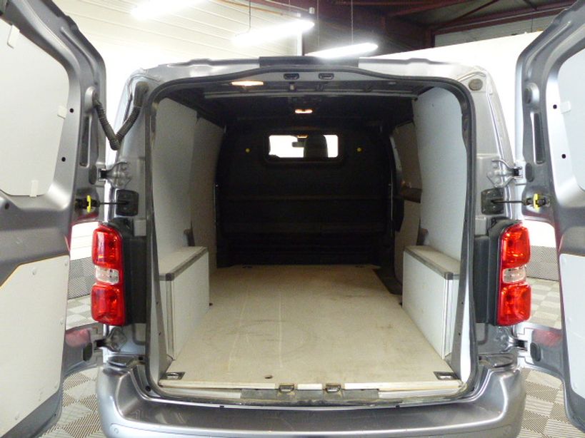 CITROEN JUMPY FOURGON 2020 - Photo n°9