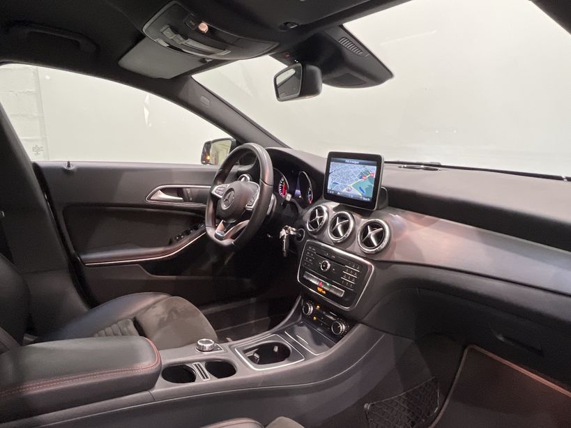MERCEDES CLASSE CLA SHOOTING BRAKE 2017 - Photo n°21