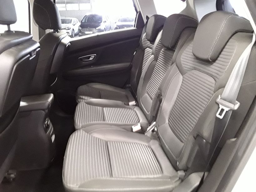 RENAULT SCENIC IV BUSINESS 2017 - Photo n°8