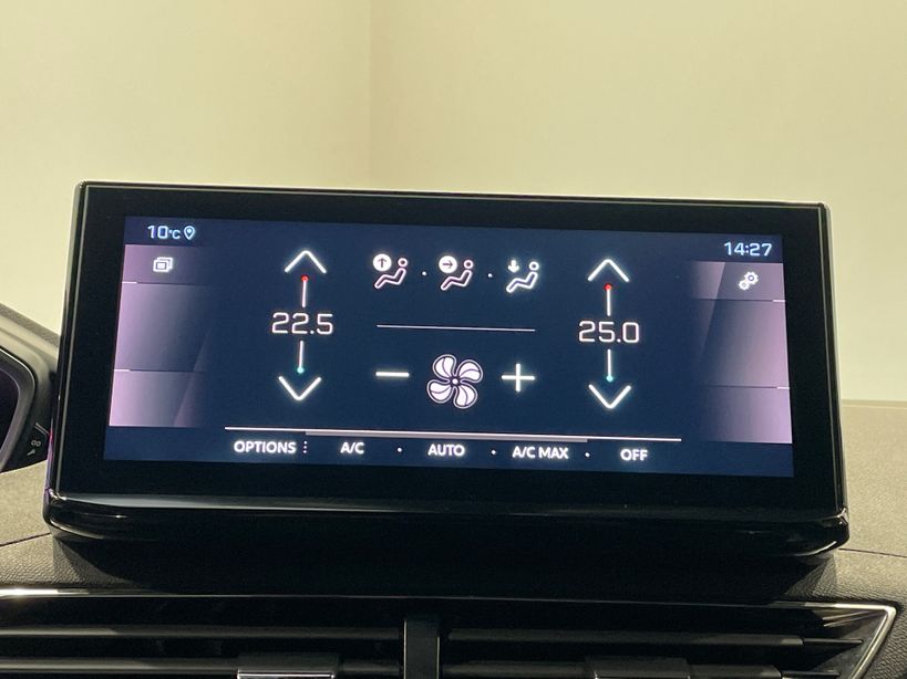 PEUGEOT 5008 2022 - Photo n°16