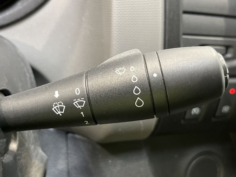 RENAULT TRAFIC FOURGON 2019 - Photo n°28