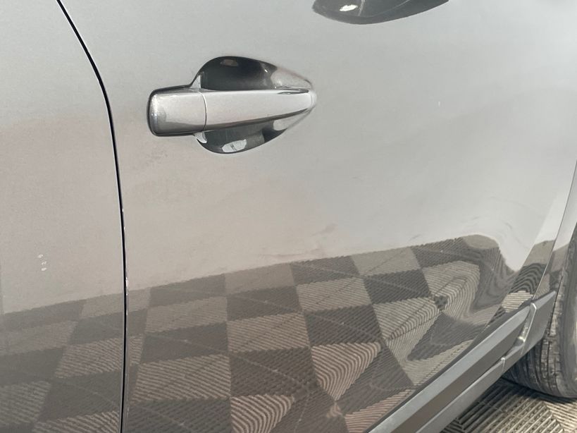 PEUGEOT 2008 2019 - Photo n°17