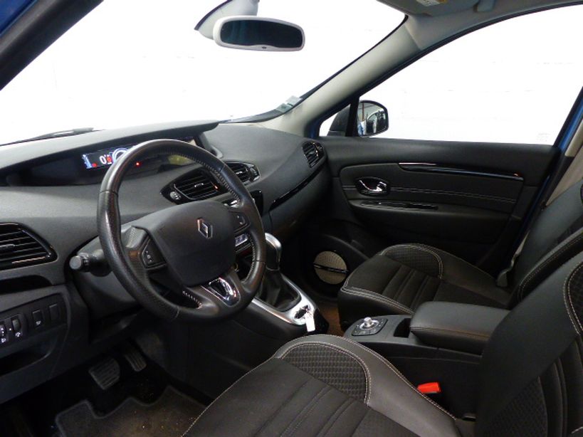 RENAULT SCENIC III 2016 - Photo n°28