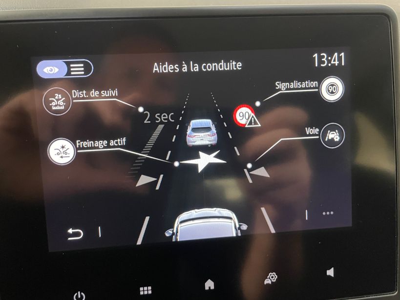 RENAULT CLIO V 2020 - Photo n°21