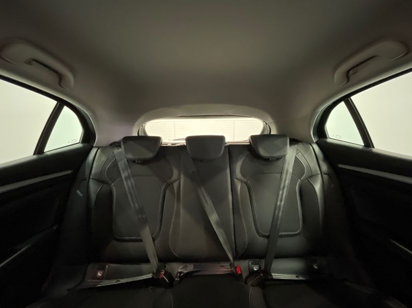 RENAULT MEGANE IV BERLINE 2021 - Photo n°42