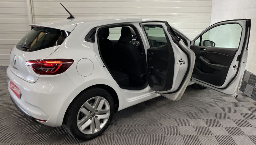 RENAULT CLIO V 2021 - Photo n°32