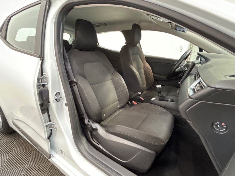 RENAULT CLIO V 2020 - Photo n°34