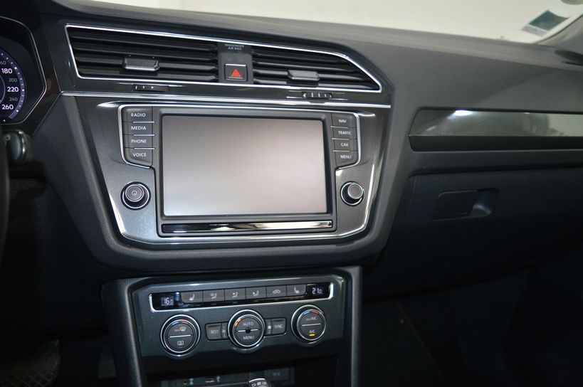 VOLKSWAGEN TIGUAN 2016 - Photo n°16