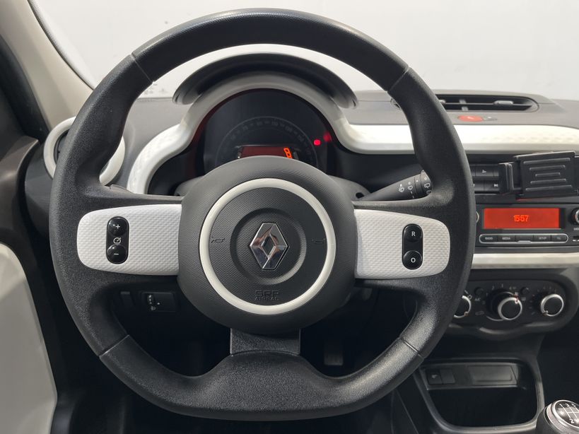 RENAULT TWINGO III 2021 - Photo n°11