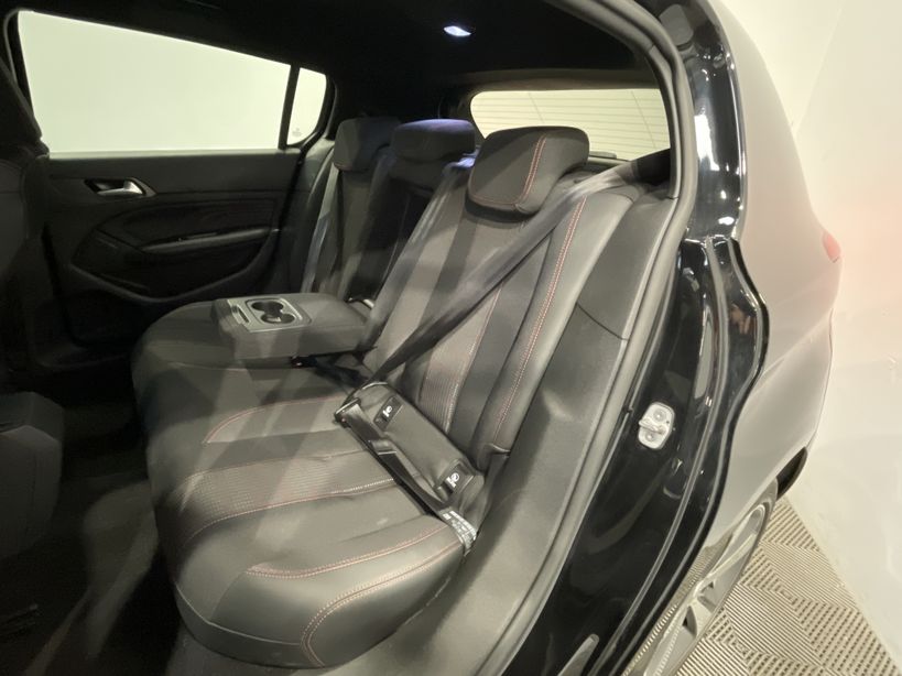 PEUGEOT 308 2021 - Photo n°10