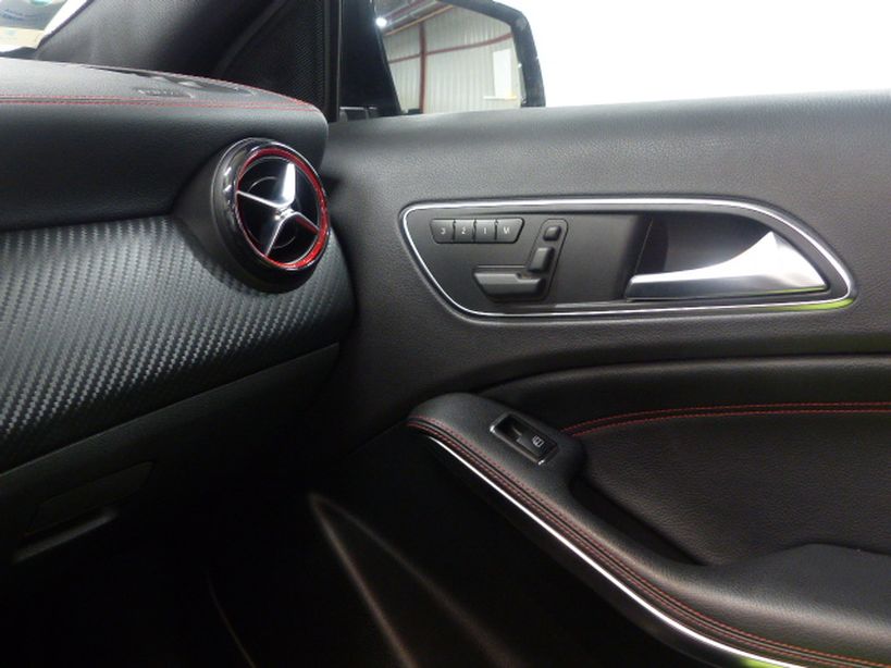 MERCEDES CLASSE A 2013 - Photo n°28