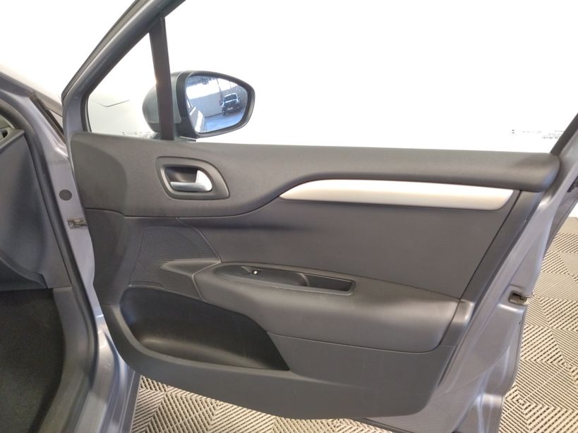 CITROEN C4 2016 - Photo n°7