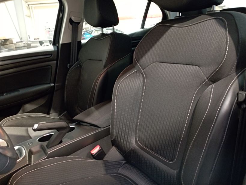 RENAULT MEGANE IV BERLINE BUSINESS 2019 - Photo n°13