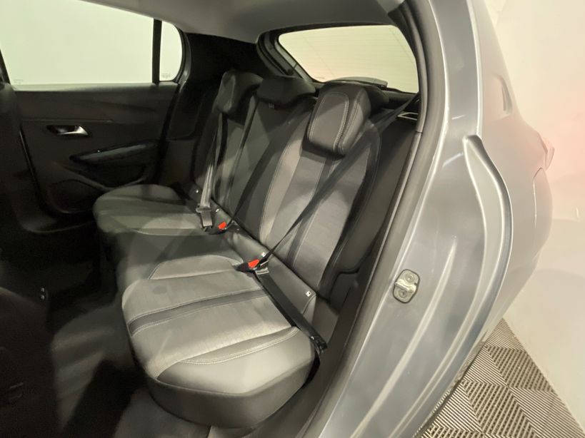 PEUGEOT 208 2023 - Photo n°10