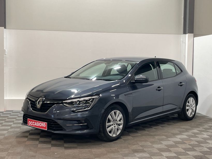 RENAULT MEGANE IV BERLINE 2023 - Photo n°1