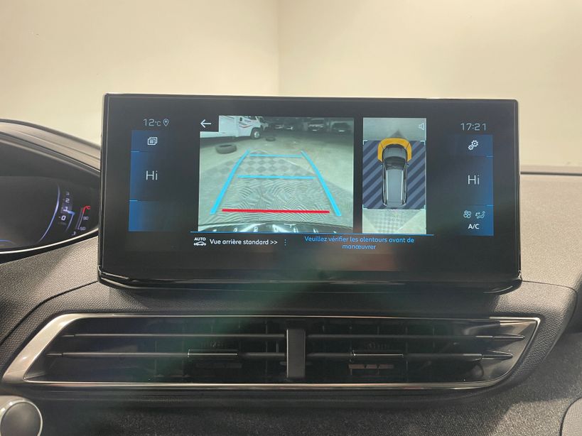 PEUGEOT 5008 2023 - Photo n°18