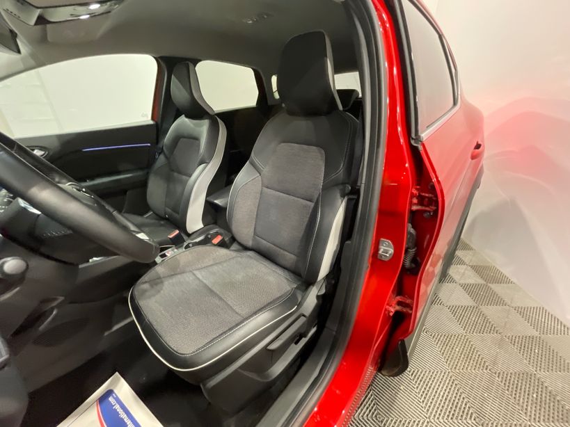 RENAULT CAPTUR 2023 - Photo n°9