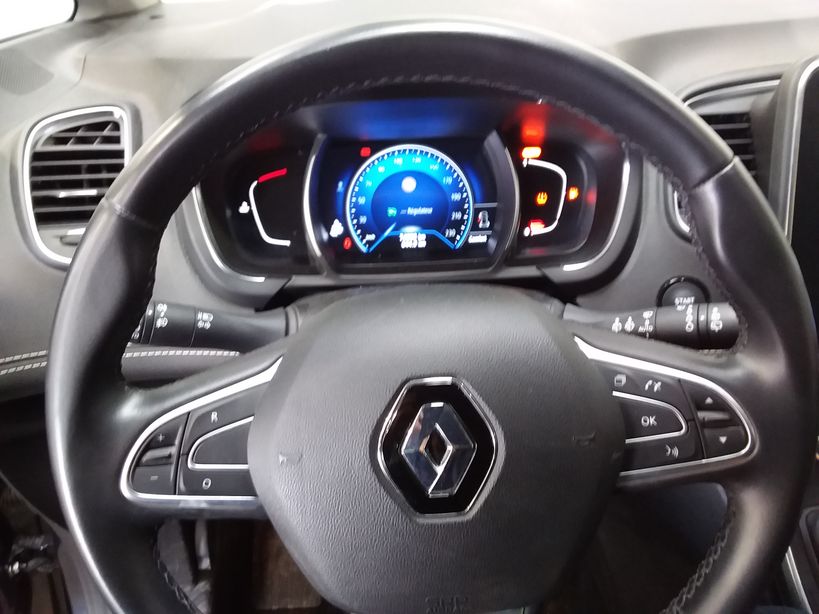 RENAULT SCENIC IV 2018 - Photo n°17