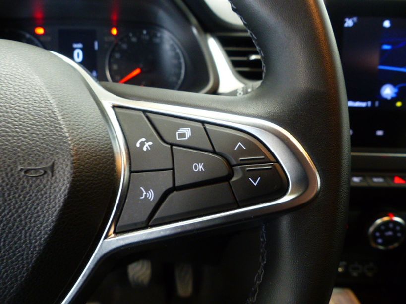 RENAULT CAPTUR 2021 - Photo n°19