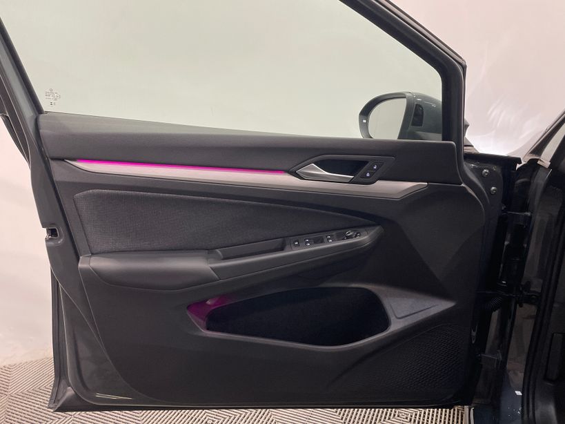 VOLKSWAGEN GOLF 2023 - Photo n°34