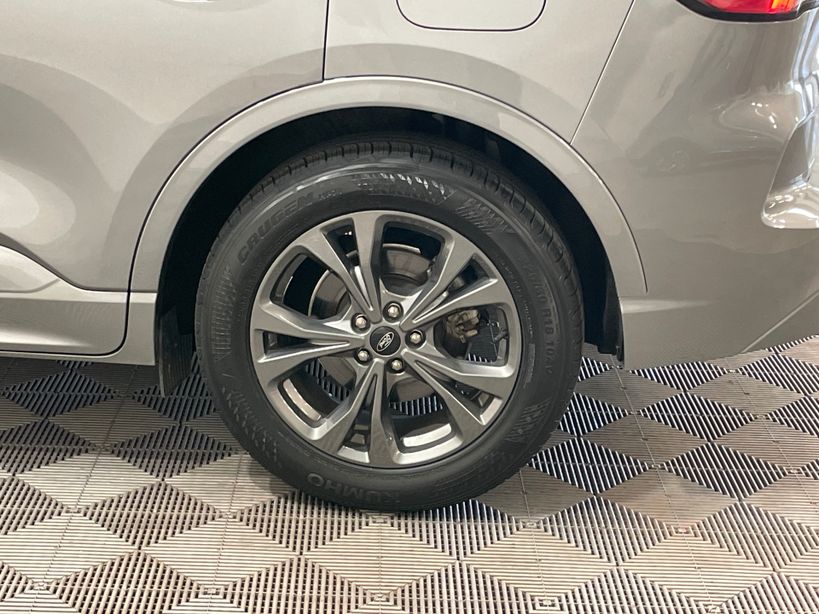 FORD KUGA 2022 - Photo n°26