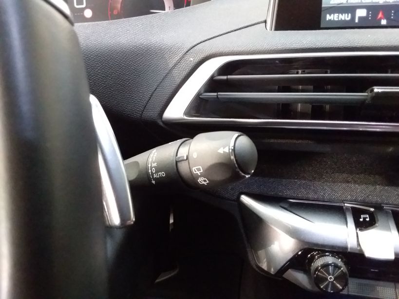 PEUGEOT 3008 2020 - Photo n°20