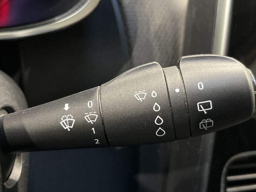RENAULT CLIO IV 2018 - Photo n°26