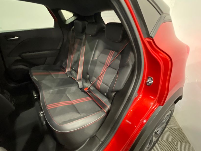 RENAULT CAPTUR 2022 - Photo n°10