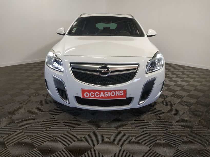OPEL INSIGNIA SPORTS TOURER 2012 - Photo n°2