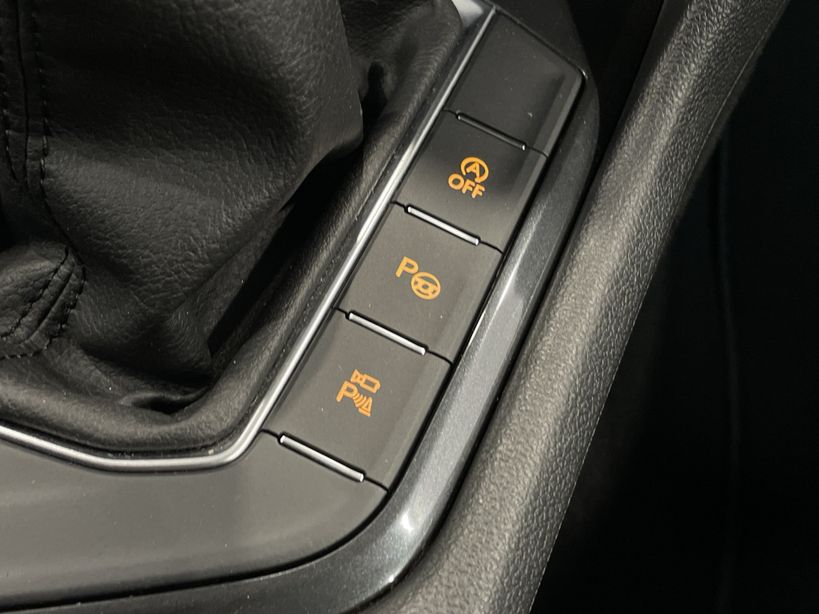 VOLKSWAGEN TIGUAN BUSINESS 2020 - Photo n°23
