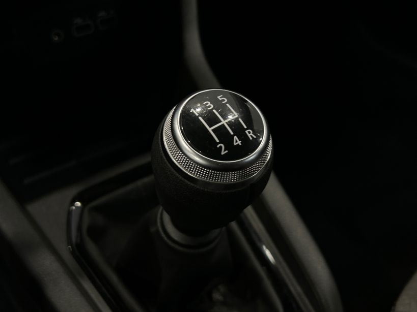 RENAULT CLIO V 2024 - Photo n°16