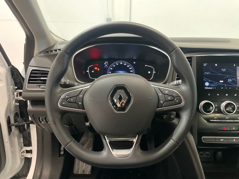 RENAULT MEGANE IV BERLINE 2021 - Photo n°22