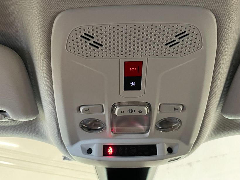 PEUGEOT 2008 2021 - Photo n°27