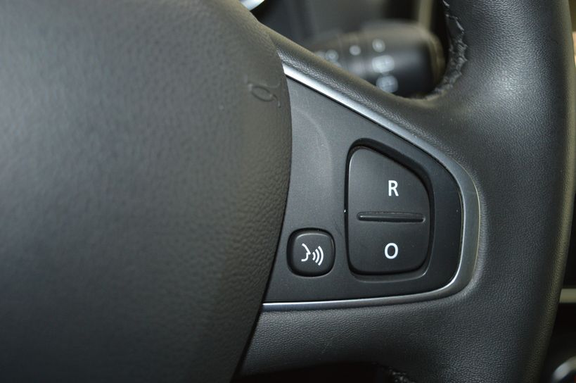 RENAULT CLIO IV BUSINESS 2019 - Photo n°26