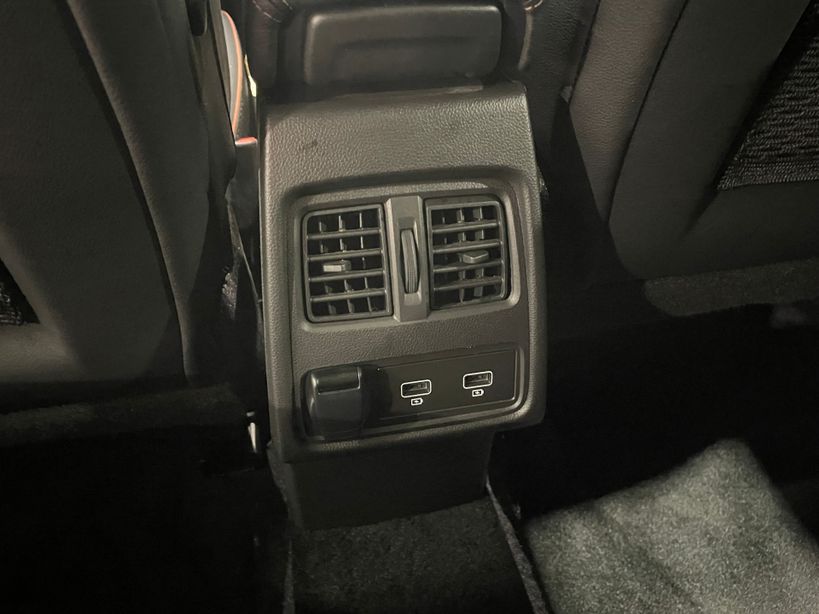 RENAULT CAPTUR 2023 - Photo n°11