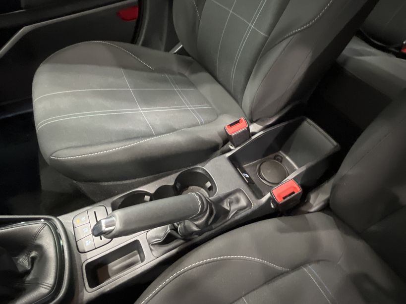 FORD FIESTA 2020 - Photo n°21