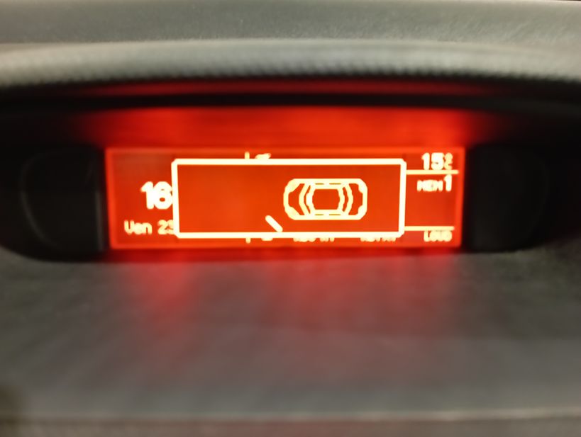 PEUGEOT 308 2011 - Photo n°19