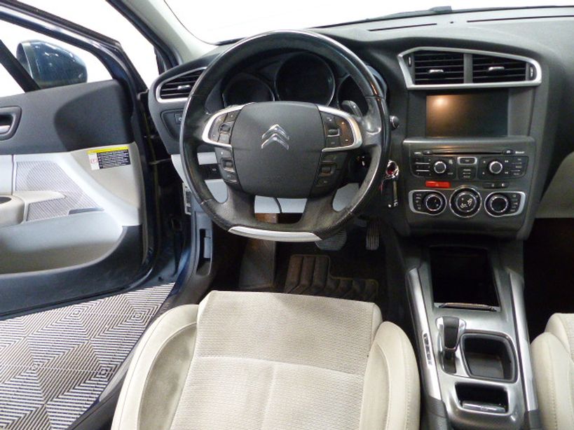 CITROEN C4 2011 - Photo n°8