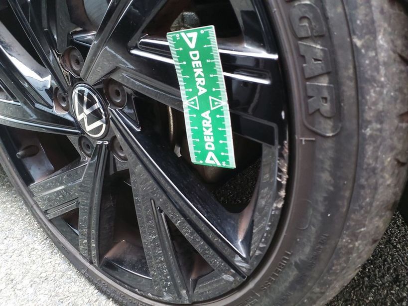 VOLKSWAGEN GOLF 2023 - Photo n°13