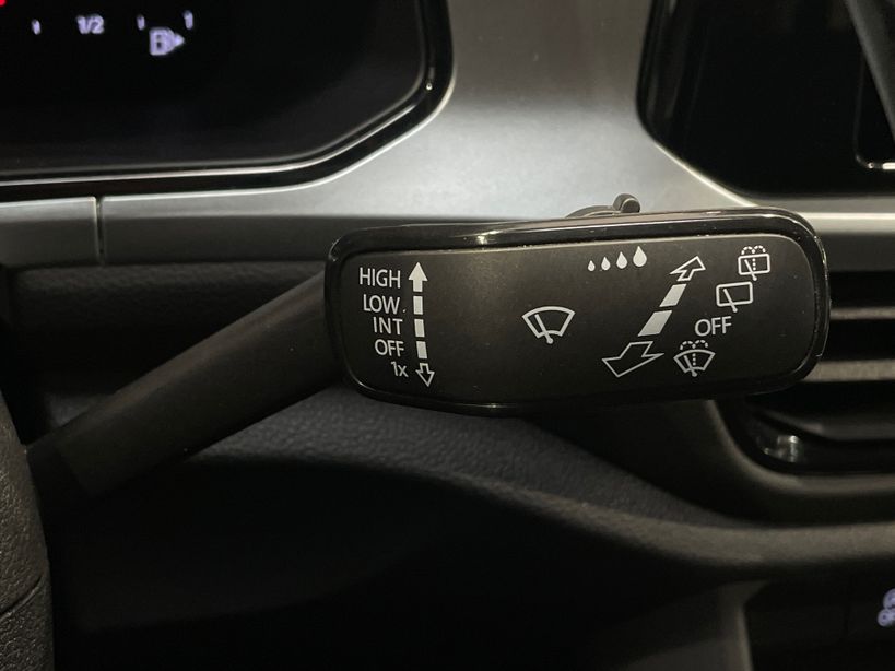 VOLKSWAGEN T ROC 2023 - Photo n°32