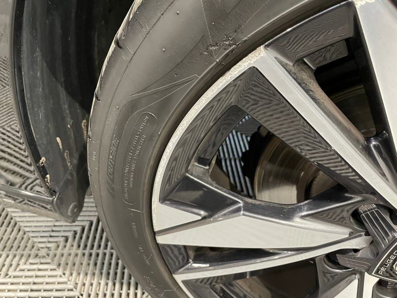 PEUGEOT 308 2023 - Photo n°14