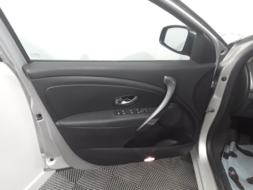 RENAULT MEGANE III ESTATE BUSINESS 2014 - Photo n°13