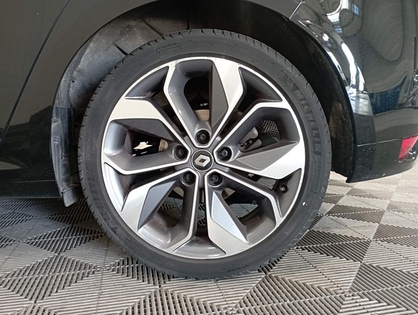 RENAULT MEGANE IV BERLINE 2020 - Photo n°34