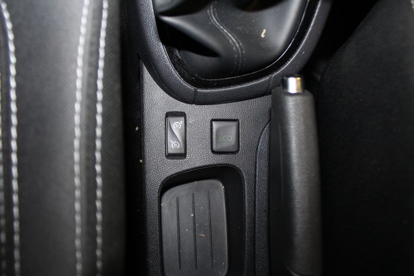 RENAULT CLIO IV BUSINESS 2018 - Photo n°26