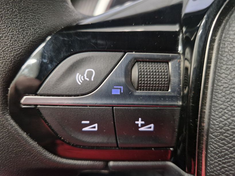 PEUGEOT 2008 2023 - Photo n°21