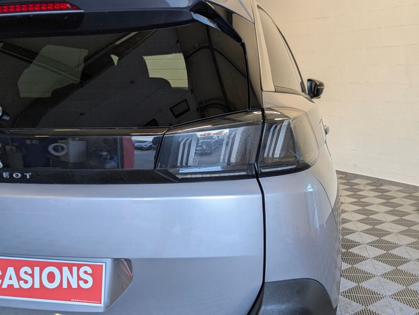 PEUGEOT 5008 2023 - Photo n°10