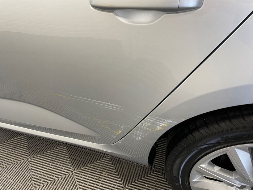 RENAULT MEGANE IV BERLINE 2021 - Photo n°14