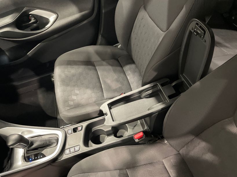 TOYOTA YARIS HYBRIDE 2025 - Photo n°21