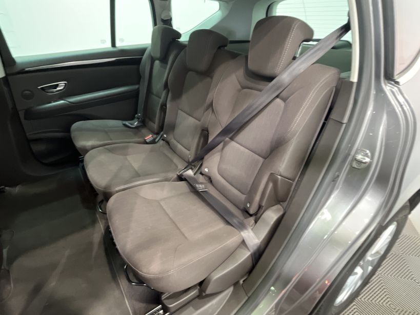 RENAULT ESPACE V 2016 - Photo n°9