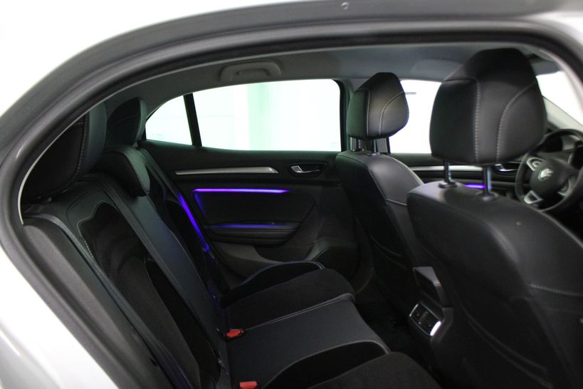 RENAULT MEGANE IV BERLINE 2020 - Photo n°7